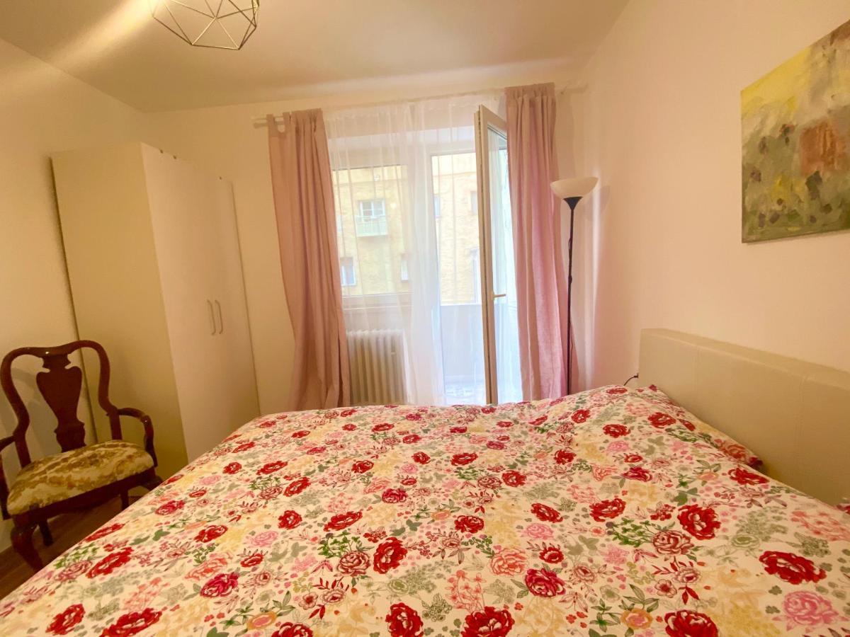 Apartamento Uptown Girl Belgrado Exterior foto