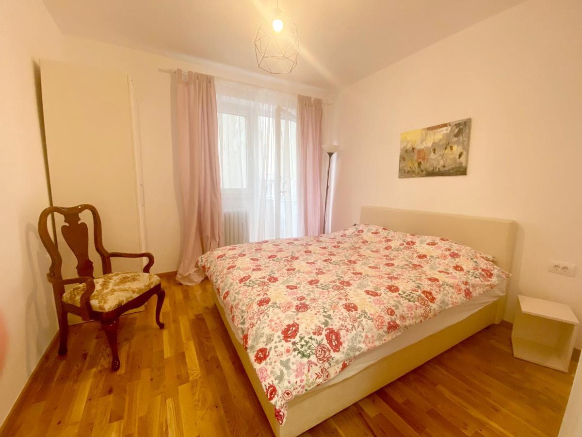 Apartamento Uptown Girl Belgrado Exterior foto